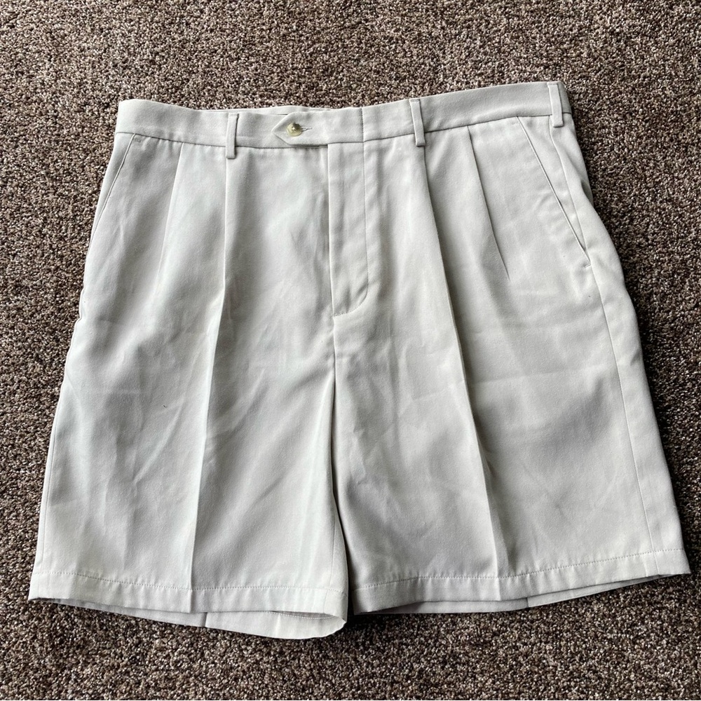 Byron Nelson Eleven Straight Prospin Fabric Men's Golf Khaki Shorts Size 38 NWT